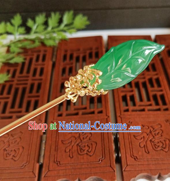 Traditional Chinese Carving Leaf Green Jade Hairpin Headdress Ancient Court Hair Accessories for Women