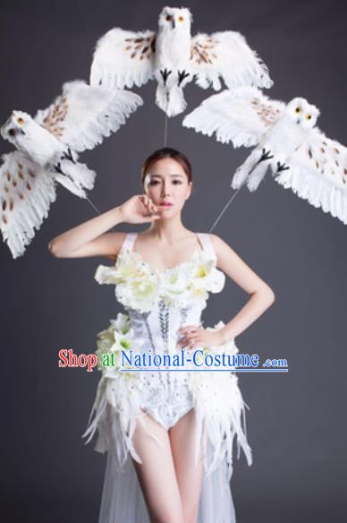 Top Grade Modern Dance White Lily Flowers Dress Catwalks Compere Costume for Women