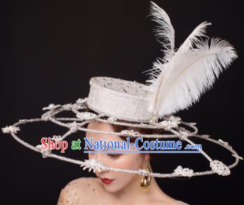 Traditional Chinese Stage Show White Feather Top Hat Headdress Handmade Catwalks Hair Accessories for Women