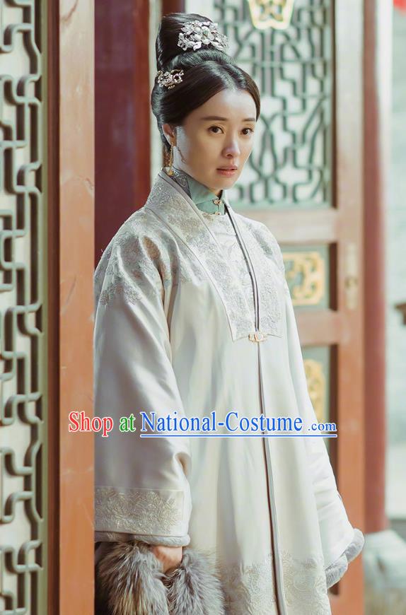 Chinese Drama Ancient Ming Dynasty Crown Princess Zhang Yan Replica Costumes and Headpiece for Women