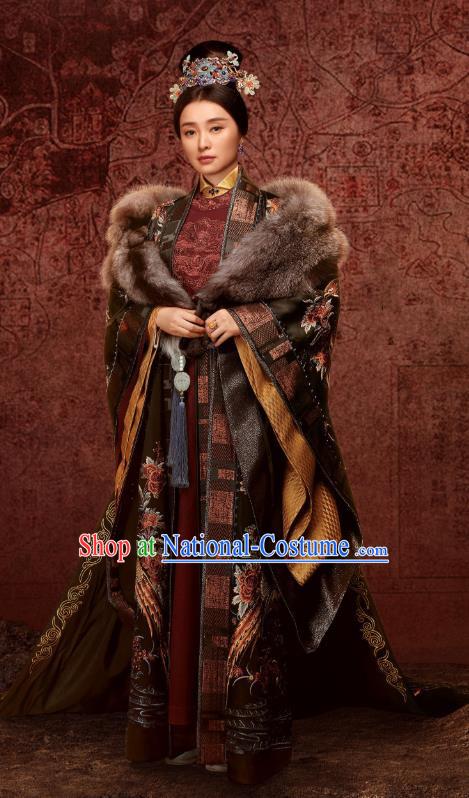 Chinese Drama Ancient Ming Dynasty Empress Dowager Zhang Yan Replica Costumes and Headpiece for Women