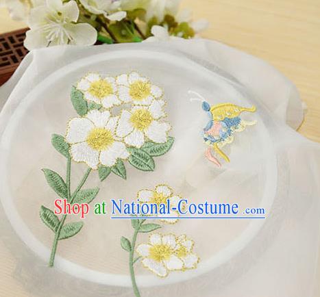 Chinese Traditional Embroidered Butterfly Flower White Chiffon Applique Accessories Embroidery Patch