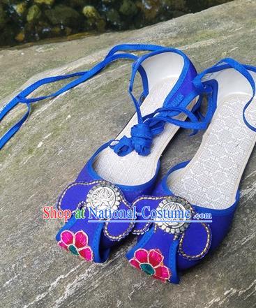 Traditional Chinese Yunnan National Royalblue Shoes Women Shoes Embroidered Sandal