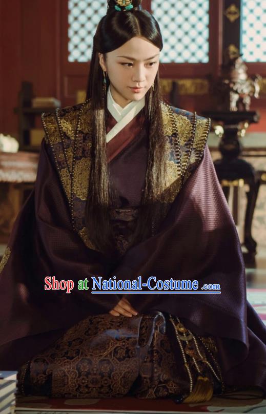 Ancient Drama Chinese Ming Dynasty Noble Consort Sun Ruowei Replica Costumes and Headpiece Complete Set