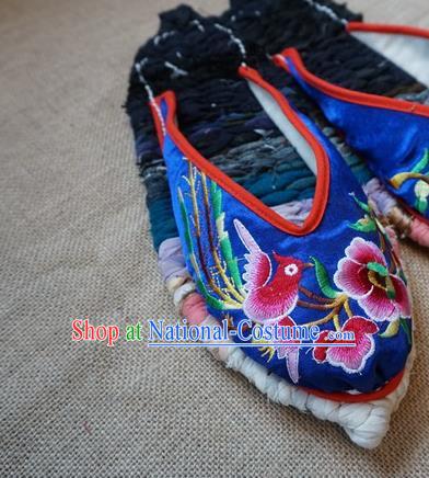 Traditional Chinese Embroidered Flowers Royalblue Satin Slippers Handmade Ethnic National Shoes Hanfu Shoes for Women