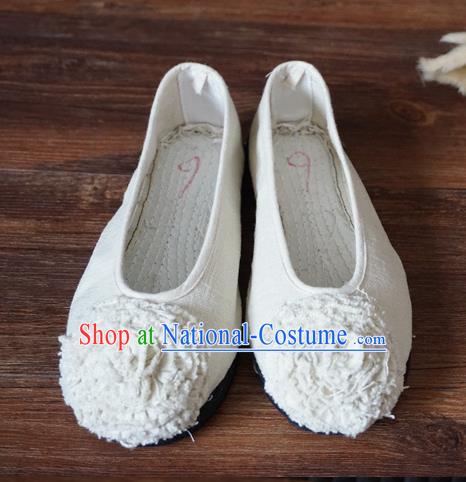 Traditional Chinese White Cloth Shoes National Wedding Shoes Hanfu Shoes for Women