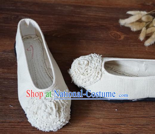 Traditional Chinese White Cloth Shoes National Wedding Shoes Hanfu Shoes for Women