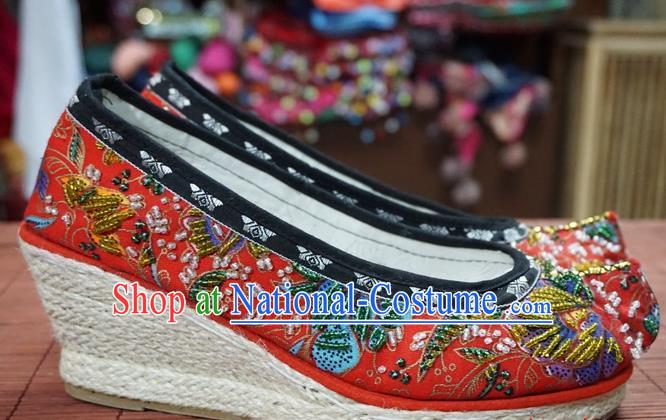 Traditional Chinese Ethnic Embroidered Beads Red Shoes Handmade Yunnan National Shoes Wedding Shoes for Women