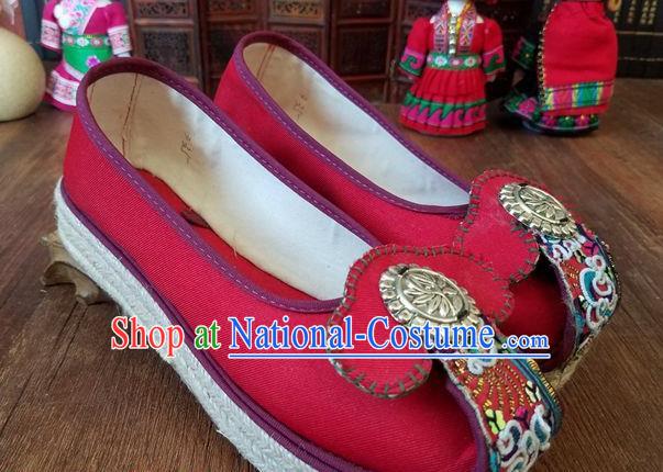 Traditional Chinese Handmade Ethnic Red Shoes Yunnan National Carving Silver Shoes Embroidered Shoes for Women