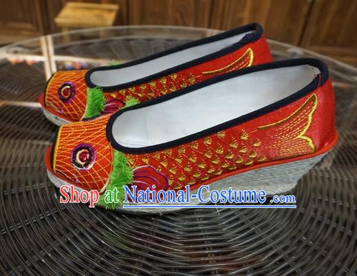 Traditional Chinese Handmade Ethnic Red Toe Sandals Yunnan National Shoes Embroidered Shoes for Women