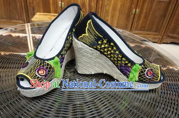 Traditional Chinese Handmade Ethnic Black Toe Sandals Yunnan National Shoes Embroidered Shoes for Women