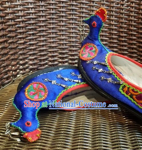 Traditional Chinese Ethnic Blue Mandarin Duck Shoes Embroidered Shoes Yunnan National Shoes for Women