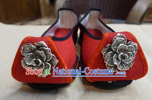 Traditional Chinese Ethnic Silver Carving Red Shoes Embroidered Shoes Yunnan National Wedding Shoes for Women