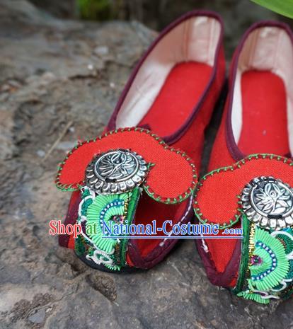 Traditional Chinese Ethnic Silver Red Shoes Embroidered Shoes Yunnan National Wedding Shoes for Women