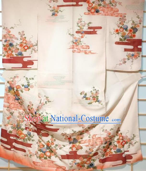 Japanese Traditional Embroidered Chrysanthemum Kimono Japan Yukata Costume for Women