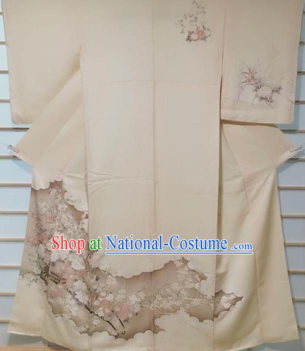 Traditional Japanese Beige Tsukesage Kimono Japan Classical Chrysanthemum Peony Pattern Yukata Dress Costume for Women