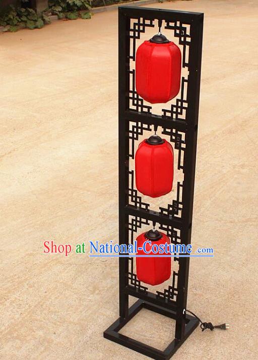 Chinese Traditional Red Lamp Wedding Floor Lanterns Handmade Palace Lantern