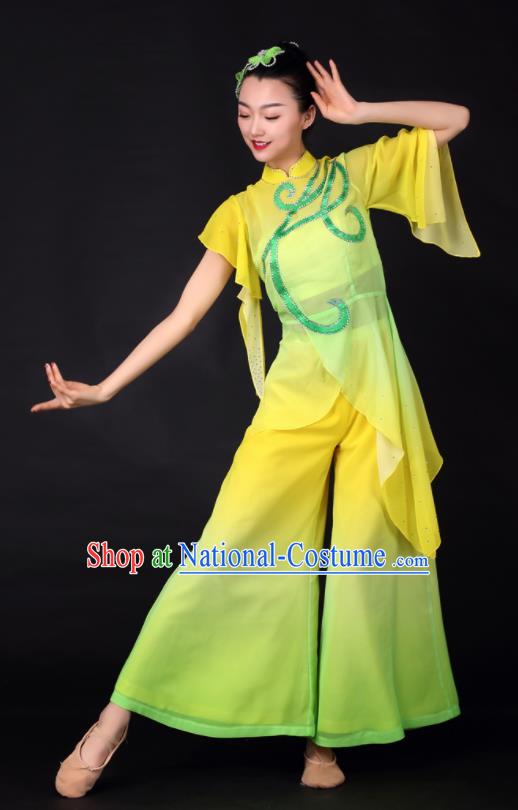 Chinese Classical Dance Fan Dance Yellow Clothing Traditional Stage Performance Costume for Women