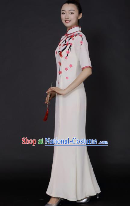 Chinese Classical Dance White Qipao Dress Traditional Fan Dance Stage Performance Costume for Women