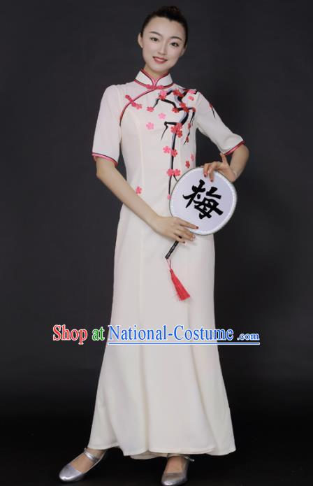 Chinese Classical Dance White Qipao Dress Traditional Fan Dance Stage Performance Costume for Women