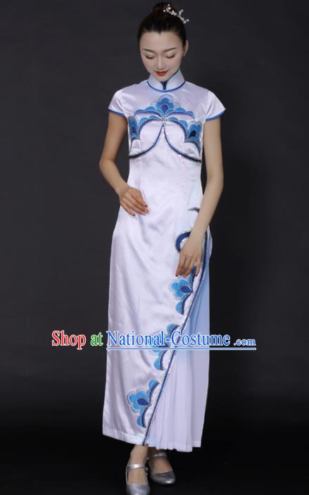 Chinese Classical Dance Embroidered White Dress Traditional Fan Dance Stage Performance Costume for Women