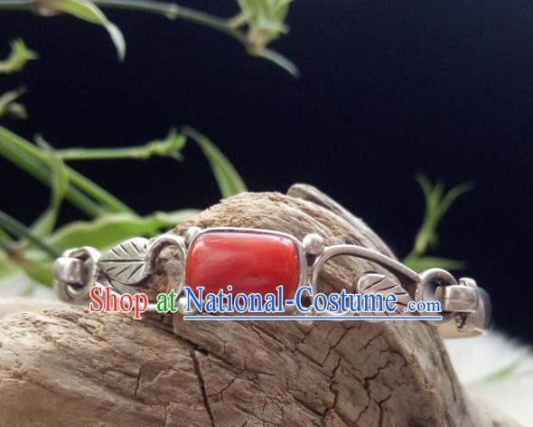 Chinese Zang Nationality 925 Silver Coral Bracelet Handmade Traditional Tibetan Ethnic Jewelry Accessories for Women