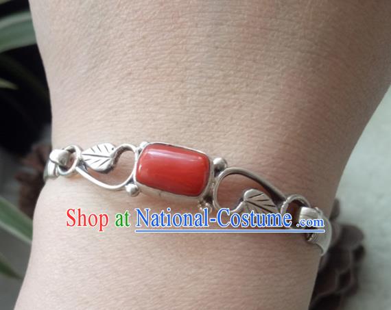 Chinese Zang Nationality  Silver Coral Bracelet Handmade Traditional Tibetan Ethnic Jewelry Accessories for Women