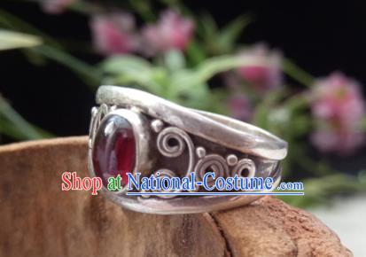 Chinese Zang Nationality Silver Garnet Rings Handmade Traditional Tibetan Ethnic Jewelry Accessories for Women