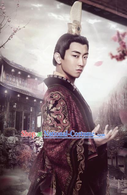 Historical Drama Love is More Than A Word Chinese Ancient Royal Prince Costume and Headpiece for Men