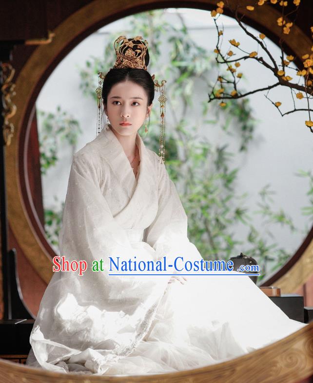 Chinese Ancient Princess Drama Princess Silver Rong Le Historical Costume and Headpiece for Women