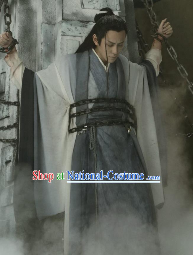 Chinese Ancient Swordsman Xiao Yiqing Drama Listening Snow Tower Historical Costume and Headwear for Men