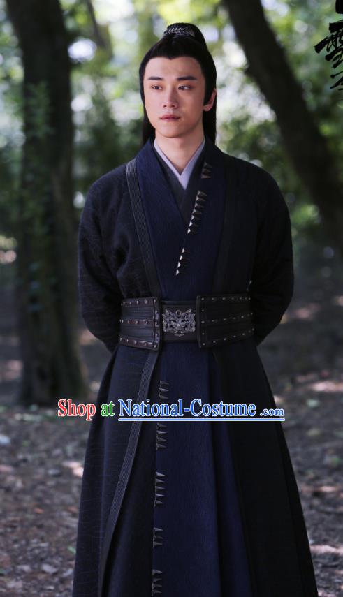 Drama Listening Snow Tower Chinese Ancient Swordsman Lei Chuyun Historical Costume and Headwear for Men