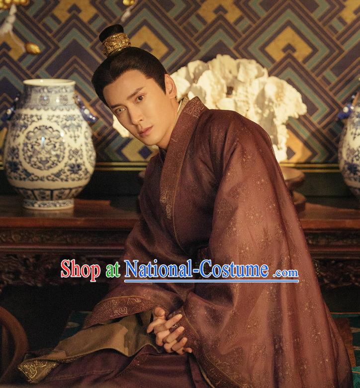 Under the Power Chinese Historical Drama Ancient Ming Dynasty Assistant Minister Yan Shifan Costume and Headwear for Men