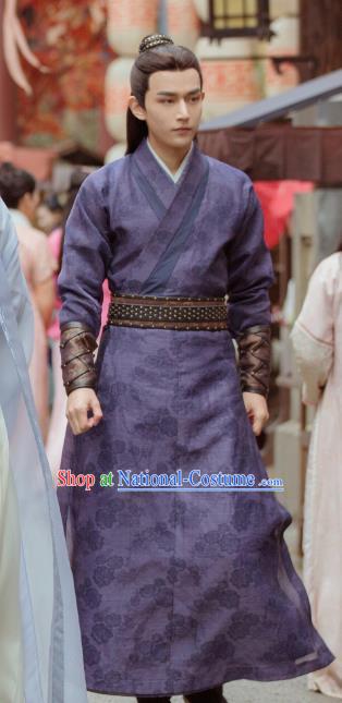 Under the Power Chinese Historical Drama Ancient Ming Dynasty Swordsman Cen Fu Costume and Headwear for Men