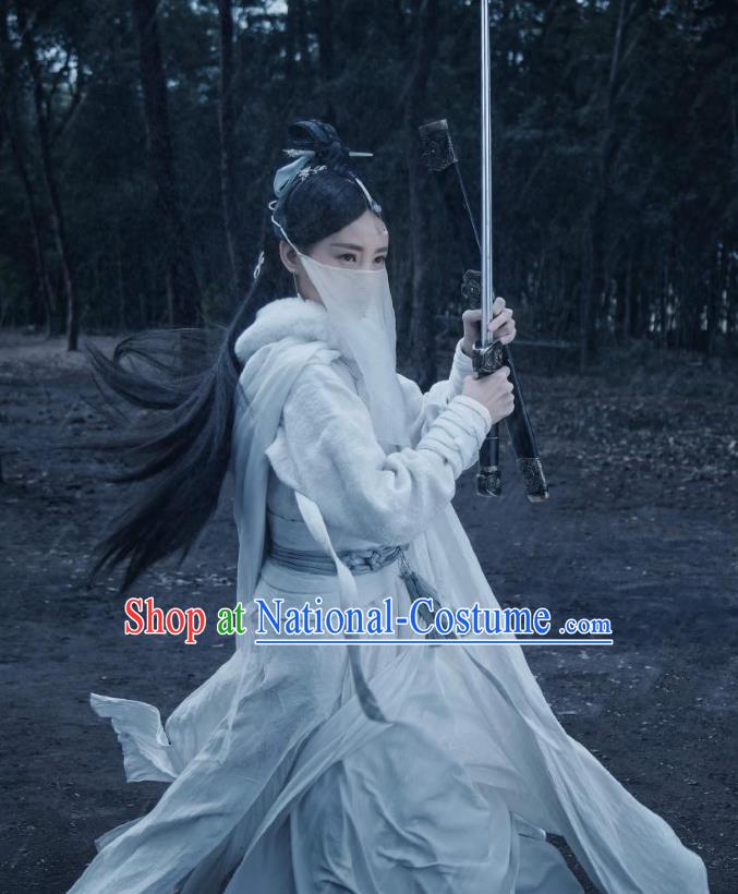 Chinese Ancient Female Swordsman White Dress Historical Drama Sword Dynasty Zhangsun Qianxue Costume and Headpiece for Women