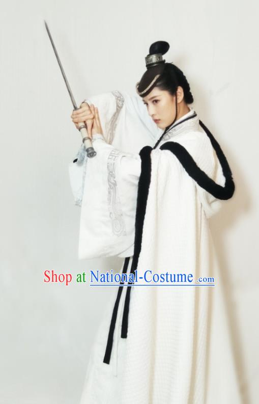 Chinese Ancient Female Swordsman Ye Celeng Dress Historical Drama Sword Dynasty Costume and Headpiece for Women