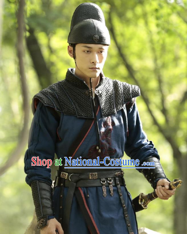 Drama An Oriental Odyssey Chinese Ancient Tang Dynasty Imperial Bodyguard Zhao Lanzhi Costume and Headpiece Complete Set