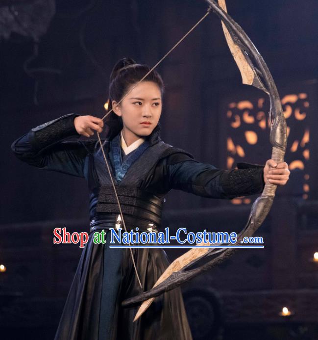 Chinese Ancient Female Swordsman Dress and Hairpins Historical Drama Love of Thousand Years Across A Man Costumes