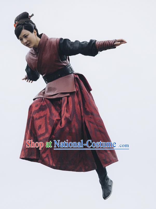 Chinese Ancient Swordswoman Historical Costumes and Hairpins Drama Tang Dynasty Tour Tian Ruolan Dresses