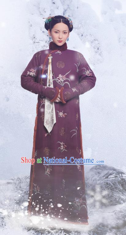 Chinese Ancient Garment Manchu Rani Apparels Purple Qipao Dress and Hair Jewelries Drama Dreaming Back to the Qing Dynasty Costumes