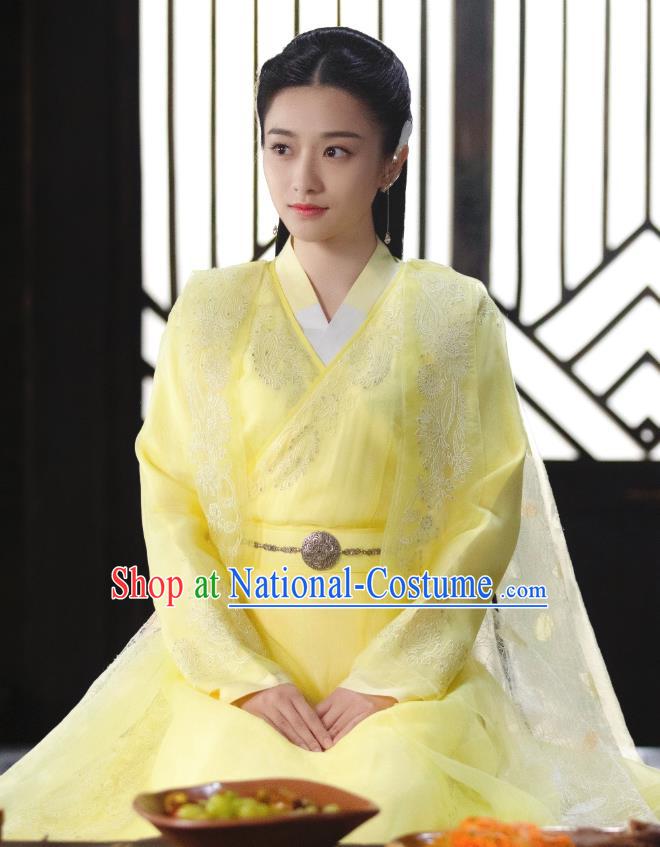 Chinese Ancient Princess of Biyi Bird Tribe Garment Drama Sansheng Sanshi Pillow Eternal Love of Dream Xiangli Ju Nuo Yellow Dress and Headpieces