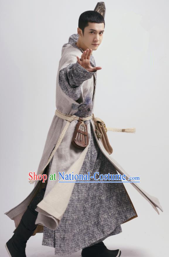 Chinese Ancient Swordsman Garment and Hat Drama Wu Xin The Monster Killer Tang Dynasty Taoist Apparels Clothing