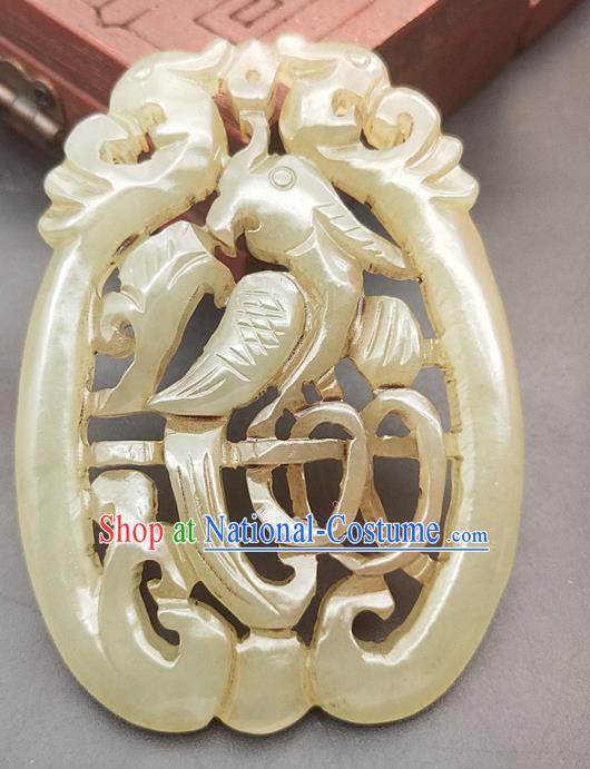 Chinese Handmade Jade Magpie Handgrip Craft Jade Necklace Accessories Carving Jade Label Pendant