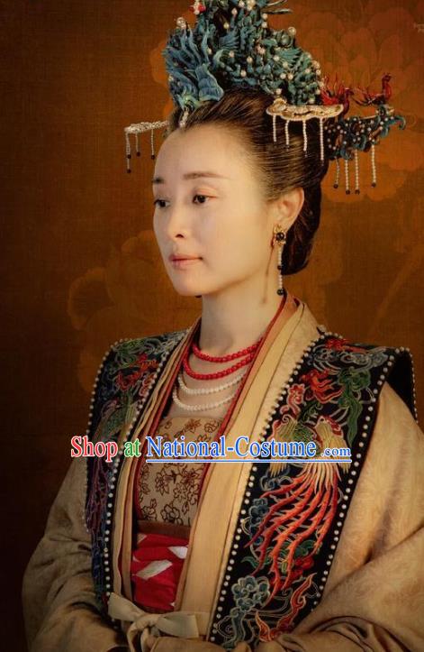 Ancient Chinese Queen Mother Historical Costumes Apparel and Headdress Drama Serenade of Peaceful Joy Song Dynasty Empress Dowager Liu E Garment