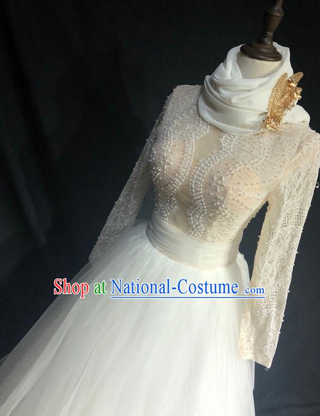 Top Grade Bride White Veil Lace Wedding Dress Bridal Full Dress Wedding Costume for Women