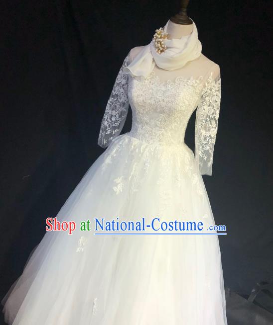 Top Grade Bride Embroidered Lace Wedding Dress Bridal Full Dress Wedding Costume for Women