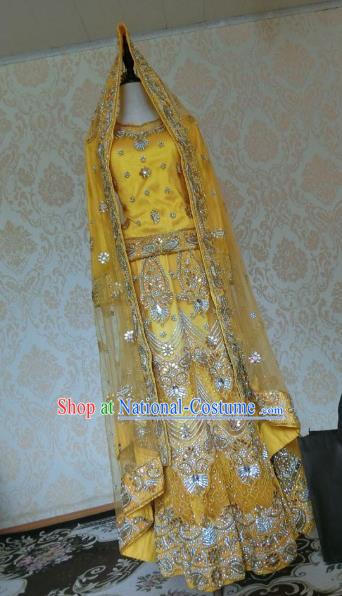 Indian Traditional Yellow Lehenga Costume Asian Hui Nationality Wedding Bride Embroidered Dress for Women