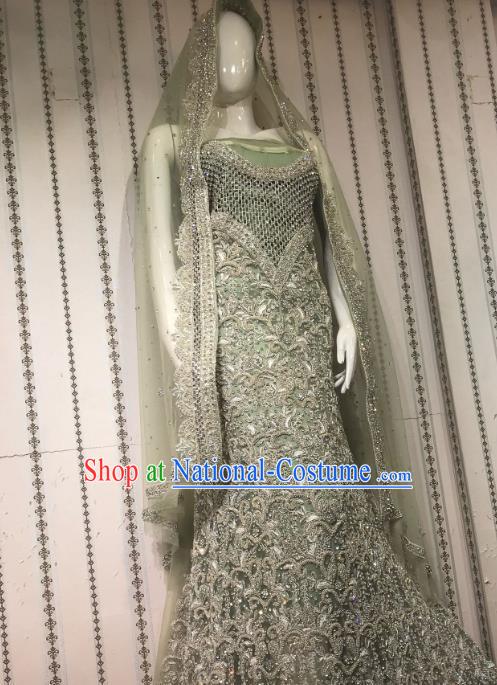 Indian Traditional Bride Green Lehenga Embroidered Dress Asian Hui Nationality Wedding Costume for Women