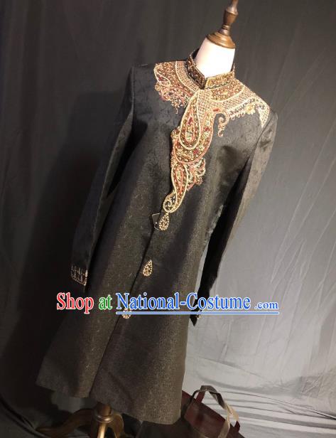 Indian Traditional Embroidered Black Coat Asian Hui Nationality Bridegroom Wedding Costume for Men