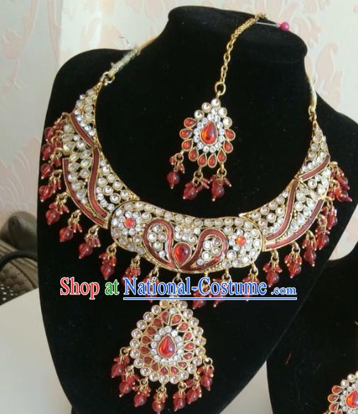 Traditional Indian Court Wedding Hair Clasp and Necklace Asian India Eyebrows Pendant Headwear Jewelry Accessories for Women